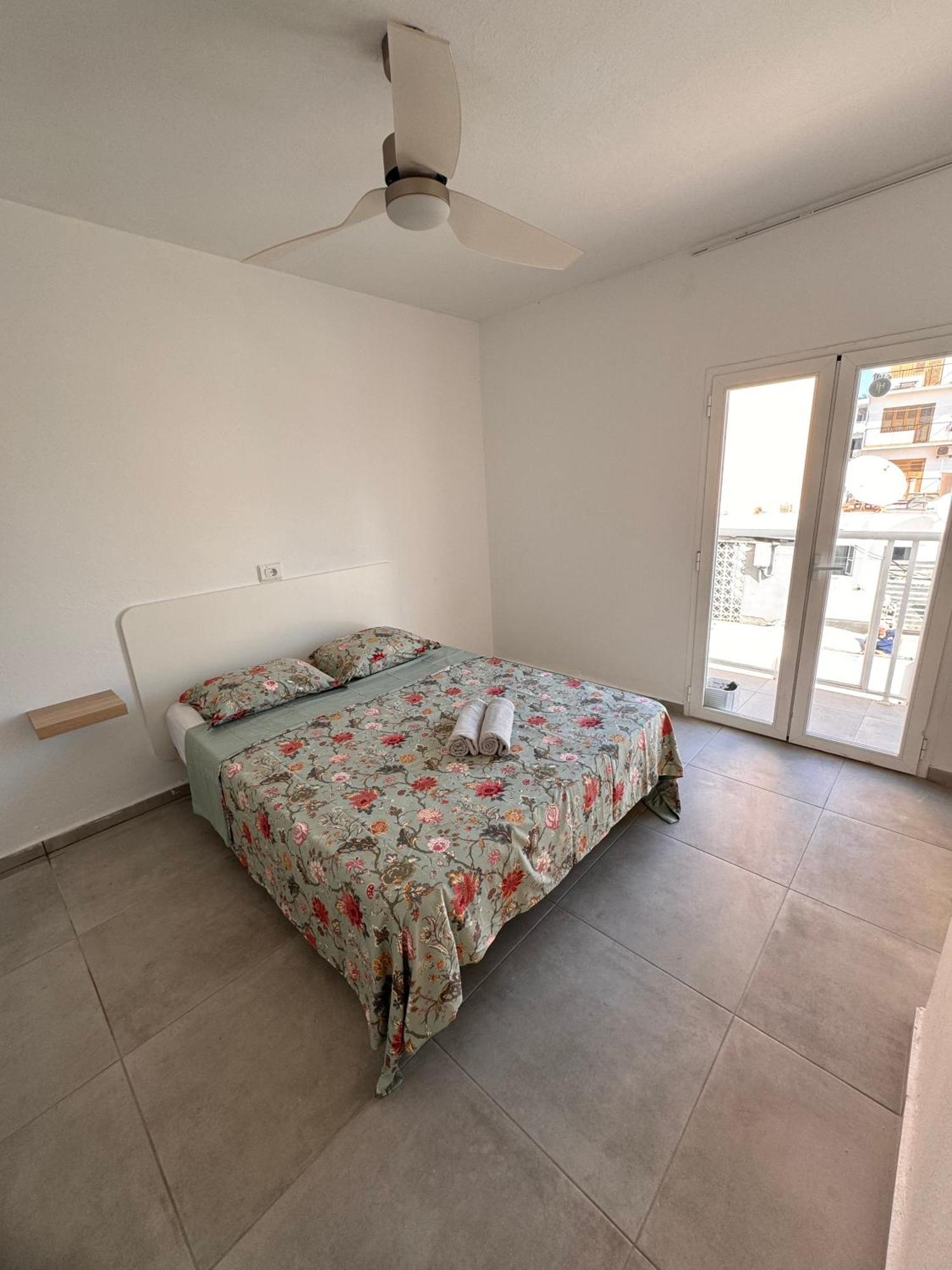 فندق Hostal Cisne سان أنطونيو المظهر الخارجي الصورة